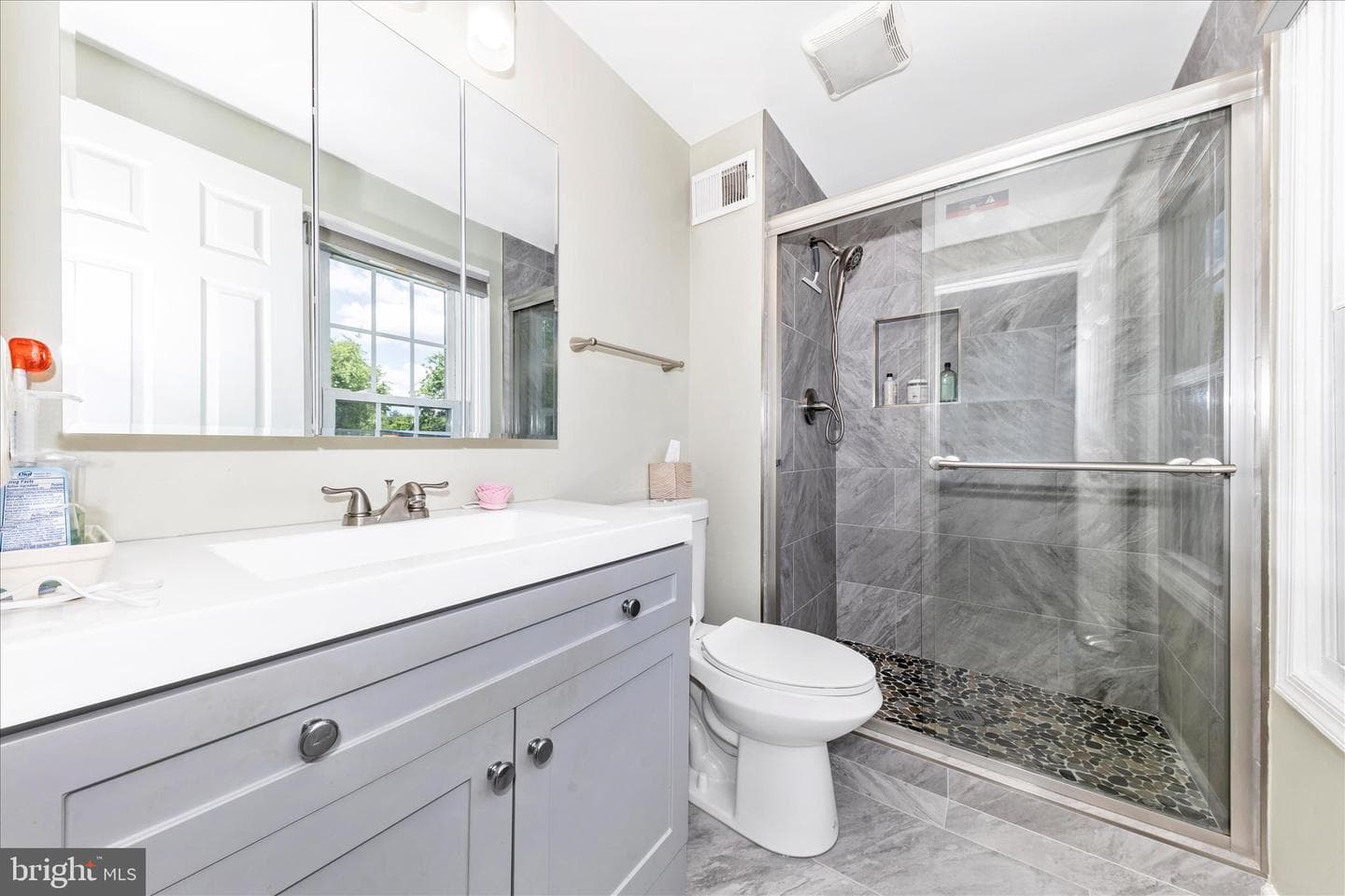 17021 Flatwood Road photo 22