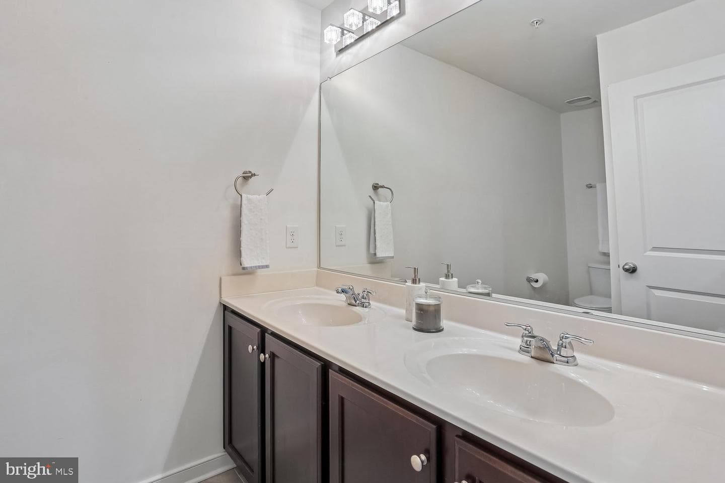 123 Fairbanks Drive photo 38