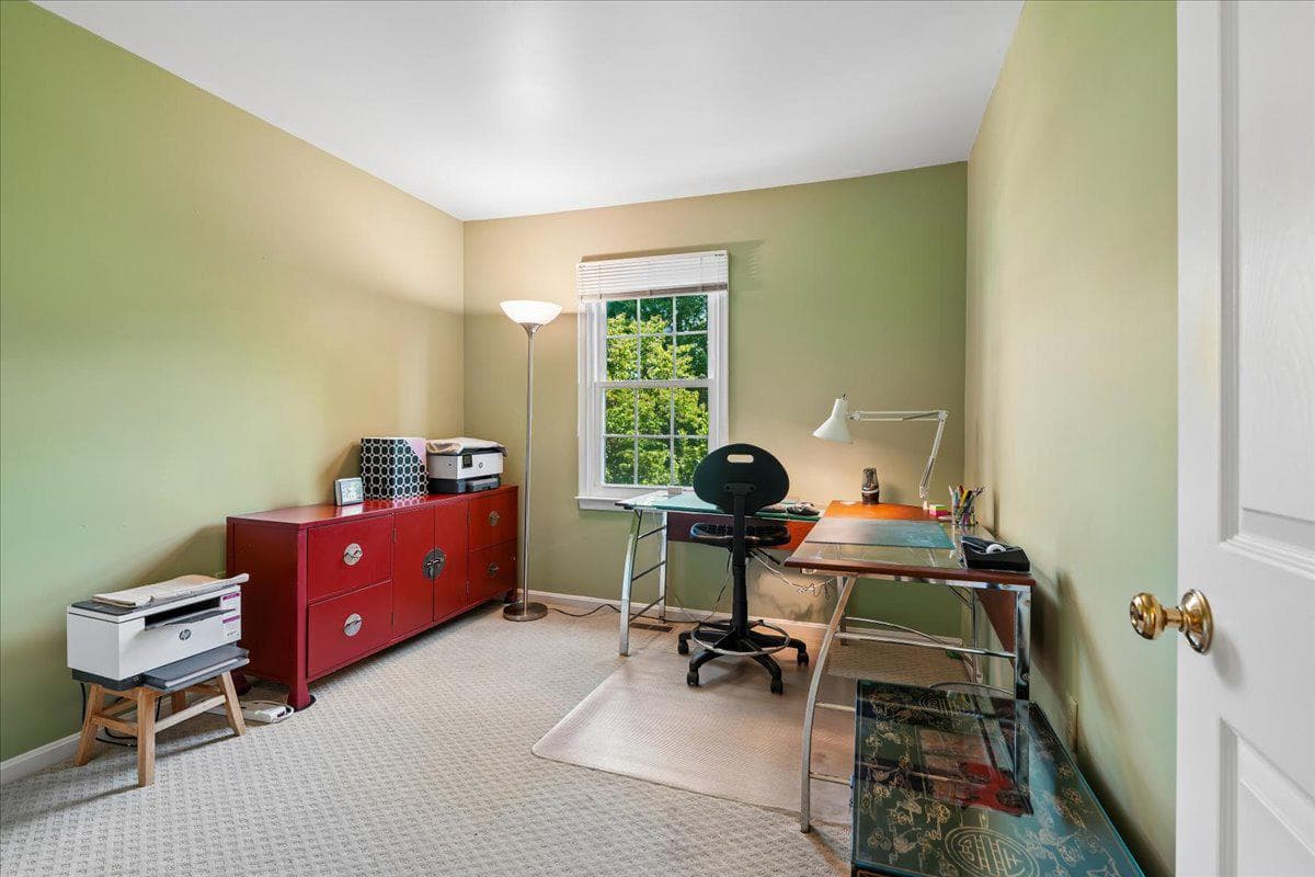 10109 Langhorne Court photo 33