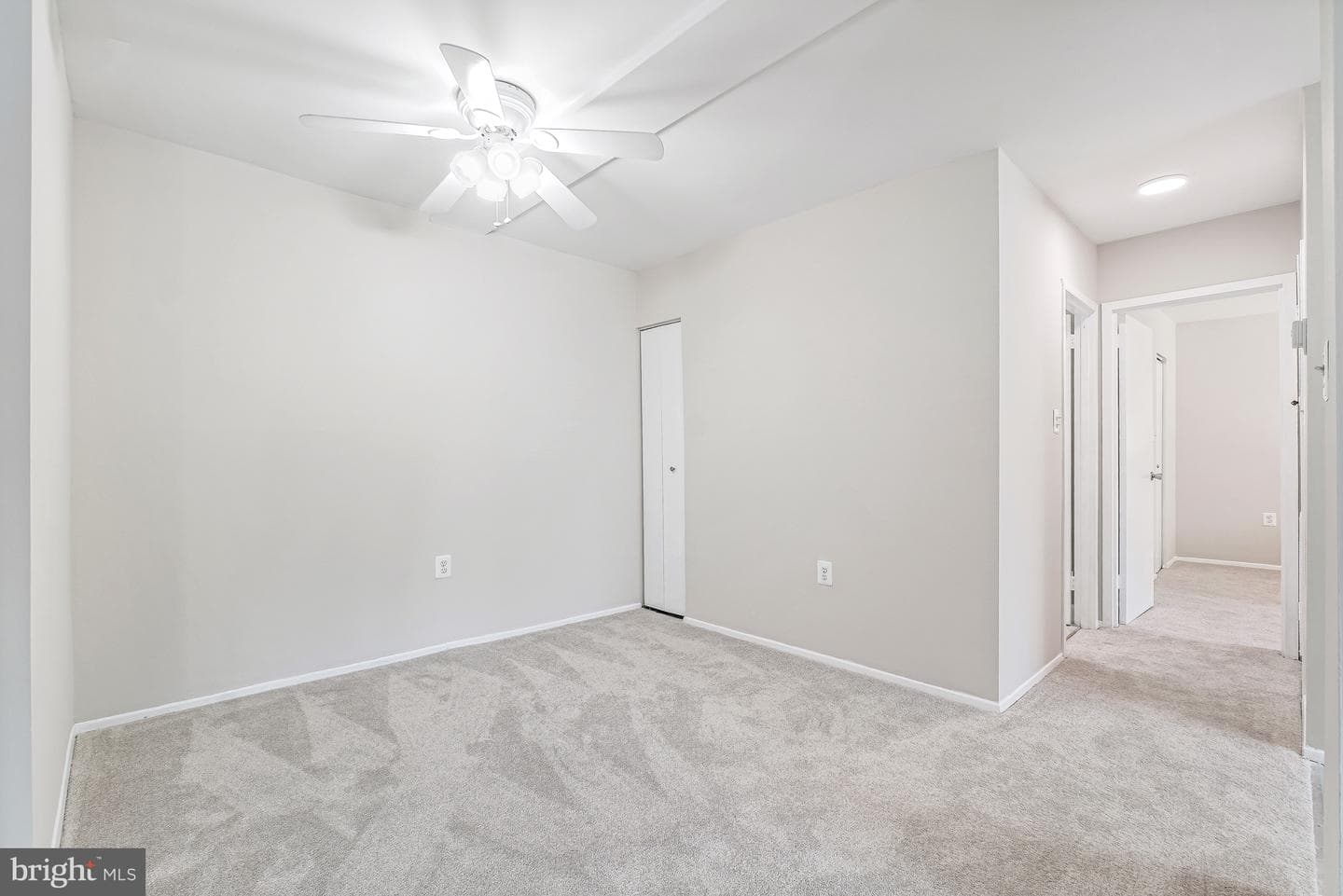 450 Girard Street #304 photo 9