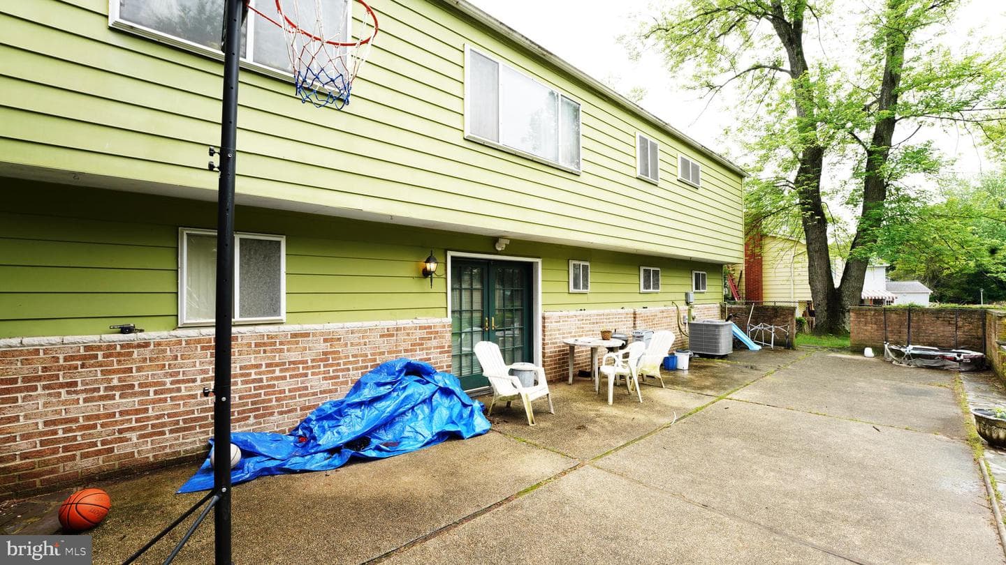 13124 Cabinwood Drive photo 9