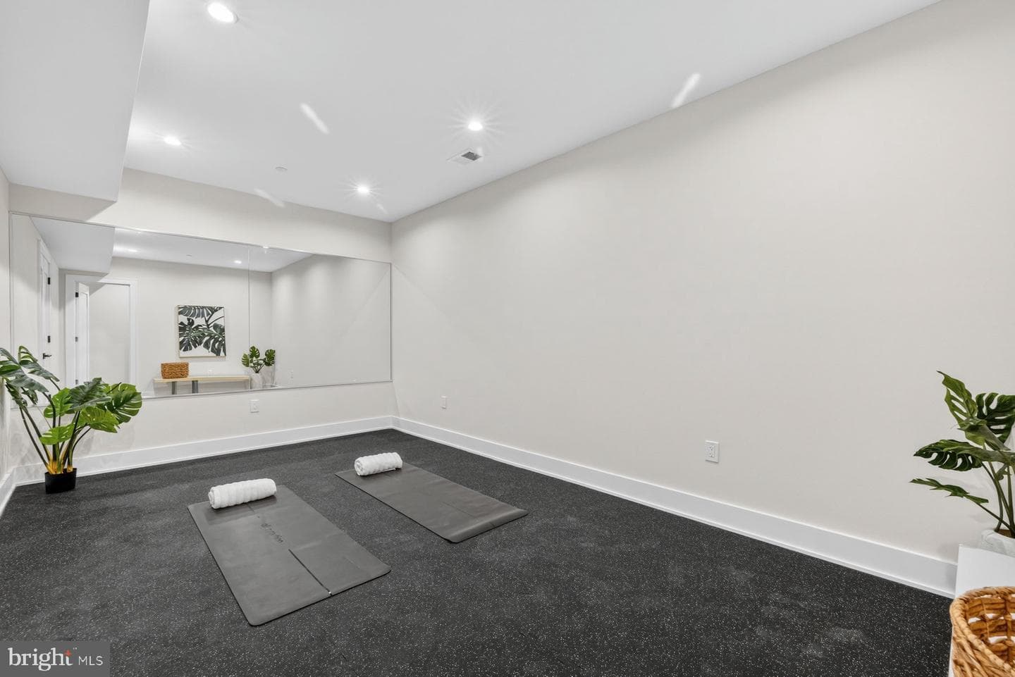5015 Cushing Drive photo 49
