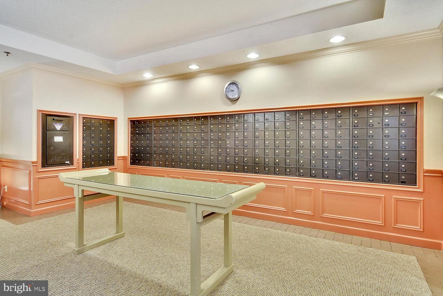 15100 Interlachen Drive #4-702 photo 47
