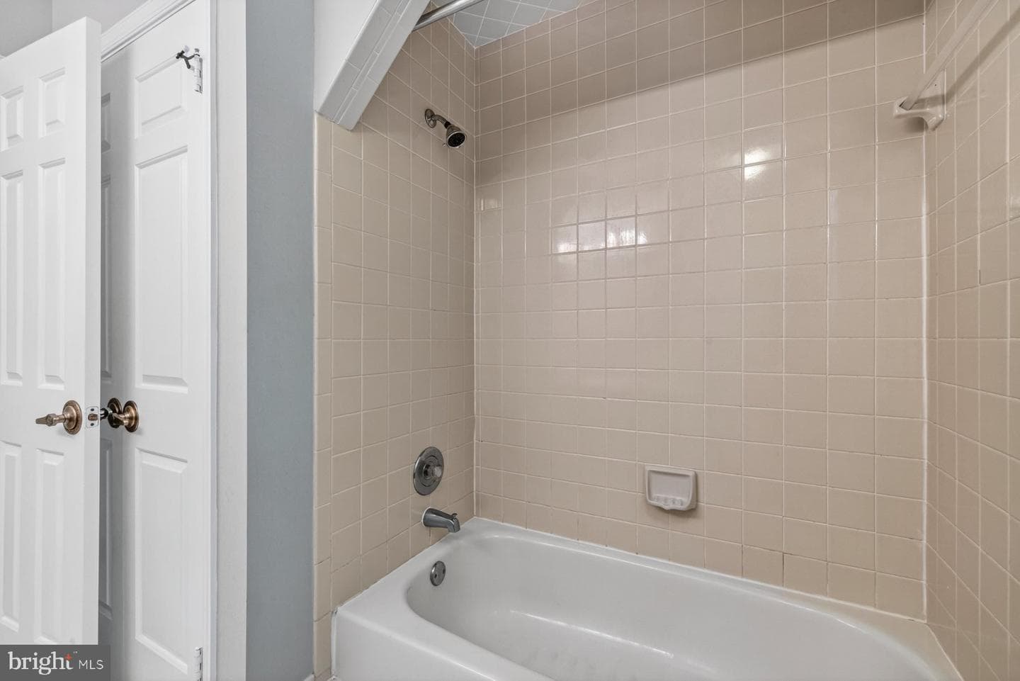 15001 Notley Road photo 32