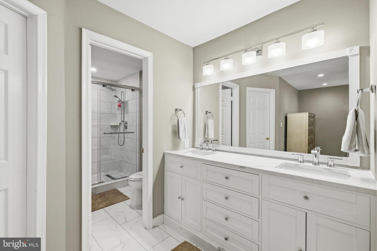 12213 Galesville Drive photo 18