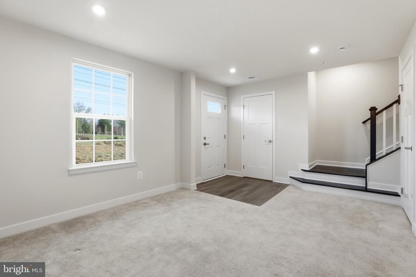 9417 Tall Oaks Court photo 4