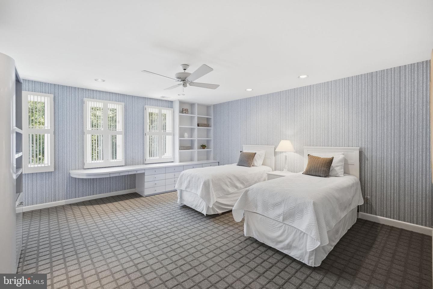 8917 Harvest Square Court photo 43