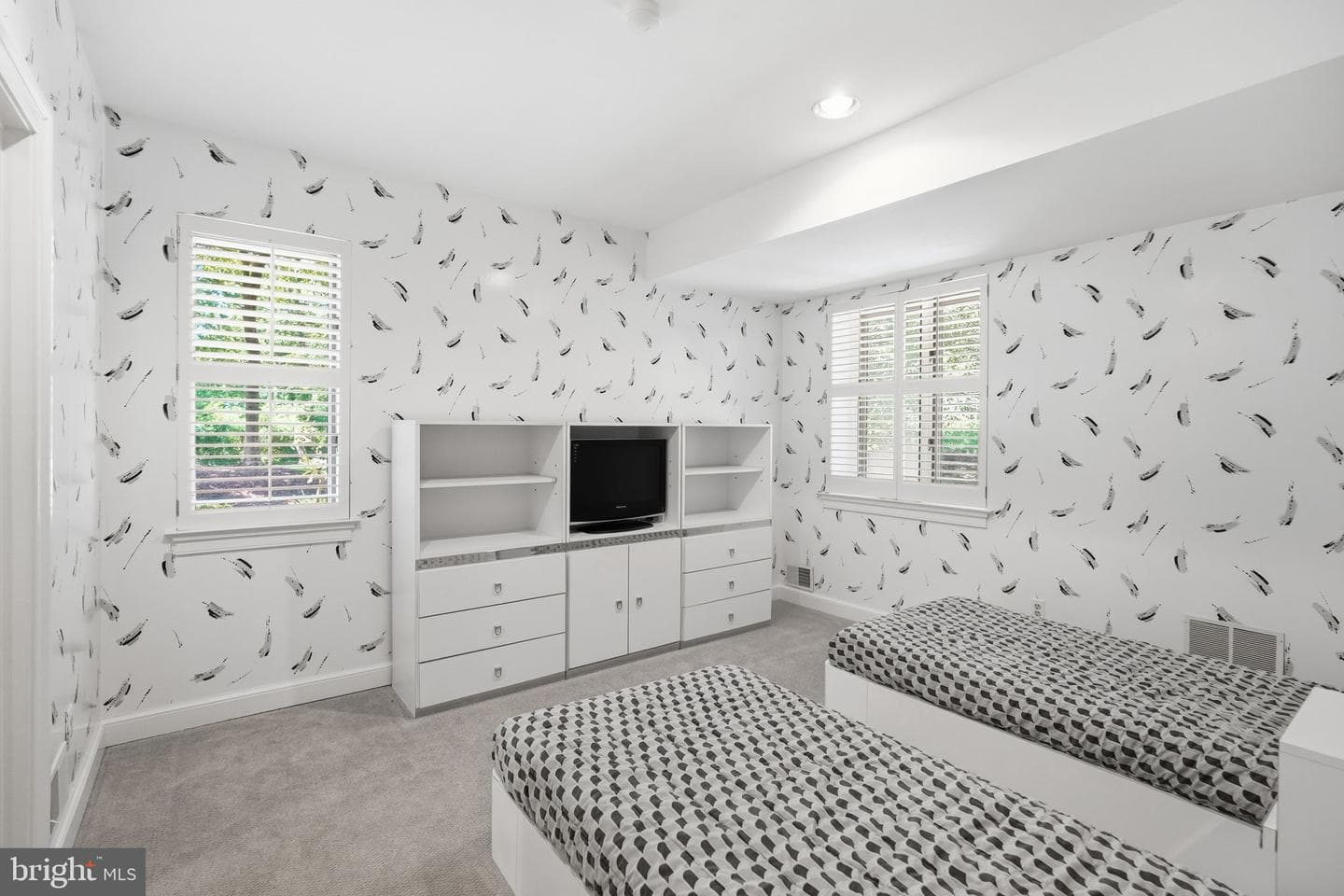8917 Harvest Square Court photo 58