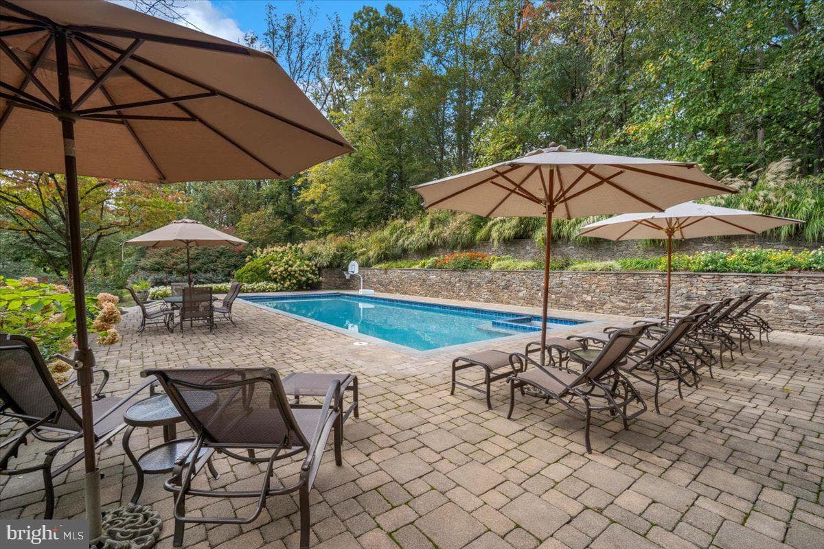 8917 Harvest Square Court photo 65