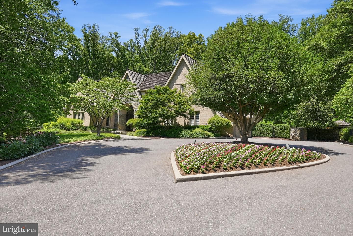 8917 Harvest Square Court photo 83