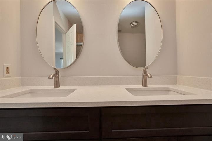 4836 Cloister Drive photo 20