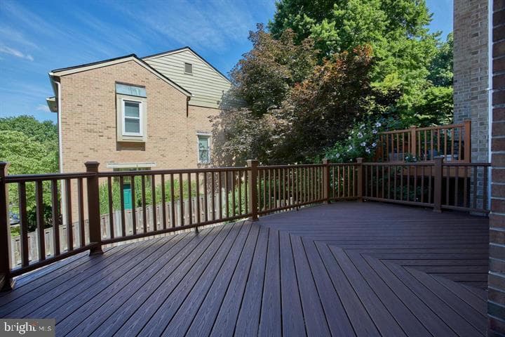 4836 Cloister Drive photo 3