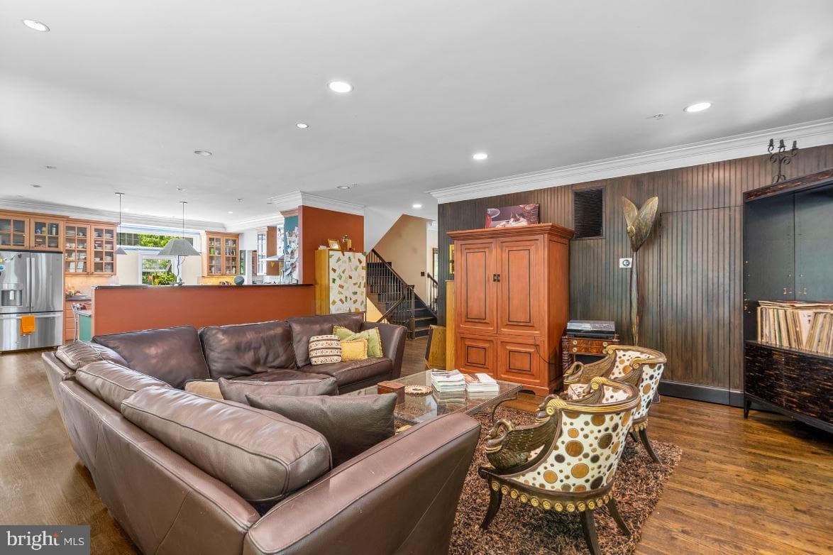 6629 81st Street photo 3