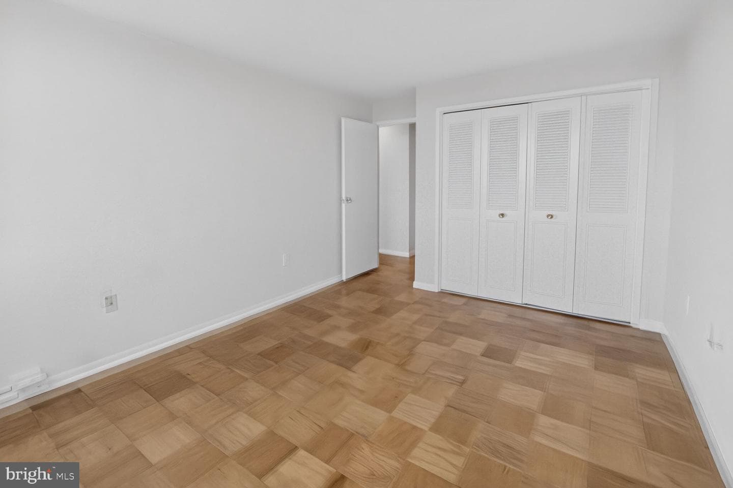 10500 Rockville Pike #1624 photo 22