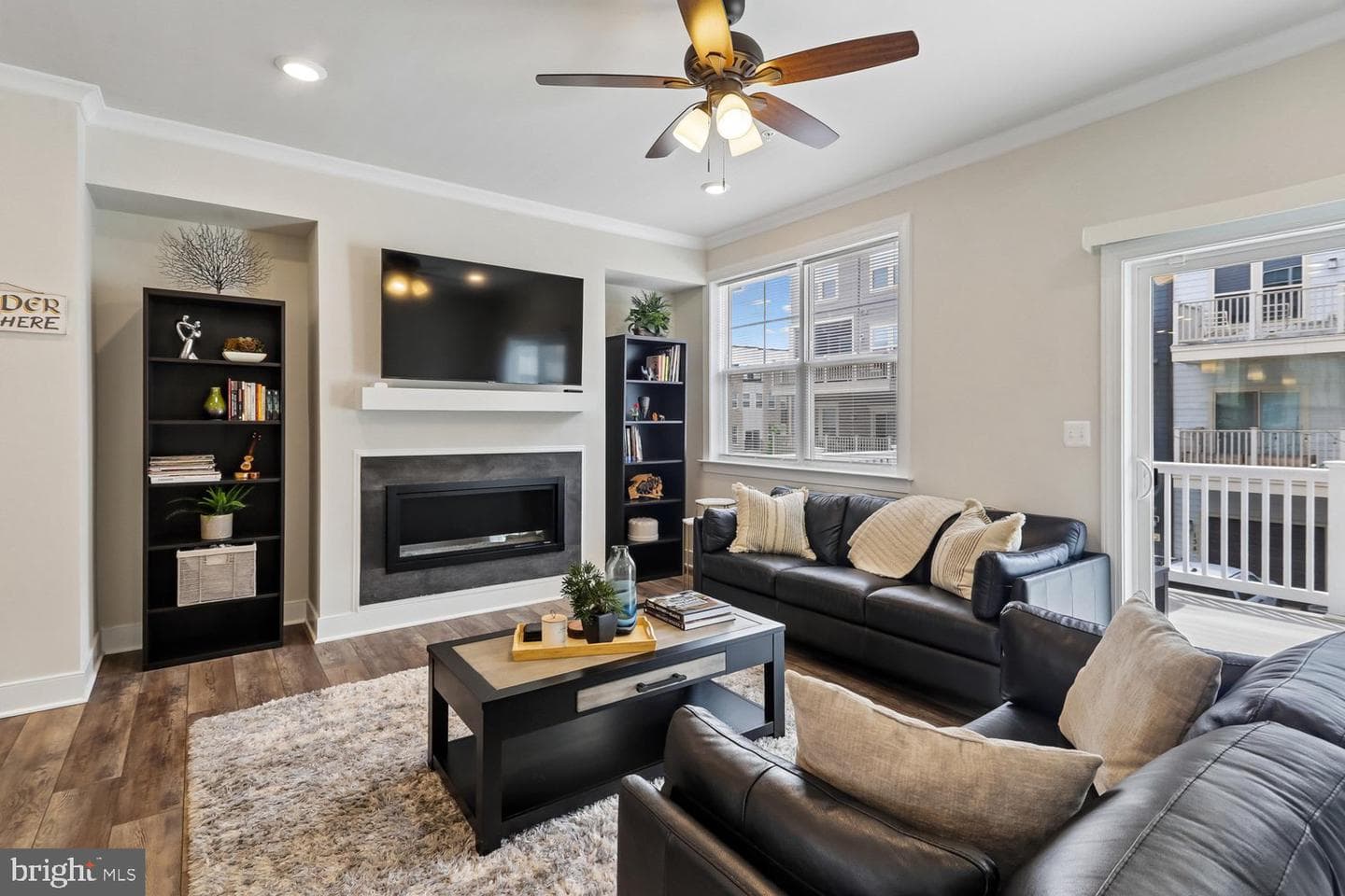 139 Dickenson Drive photo 4