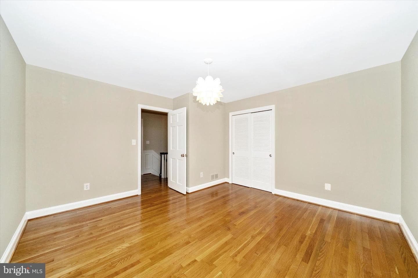 1100 Notley Road photo 35
