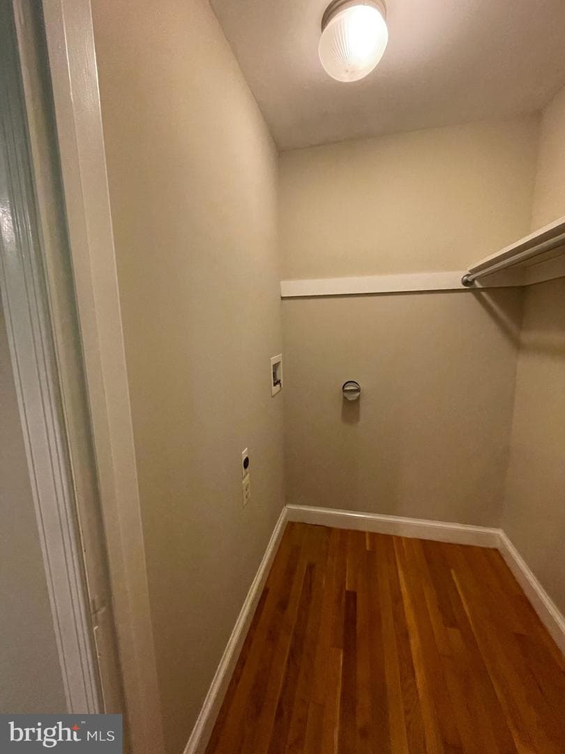 1100 Notley Road photo 39