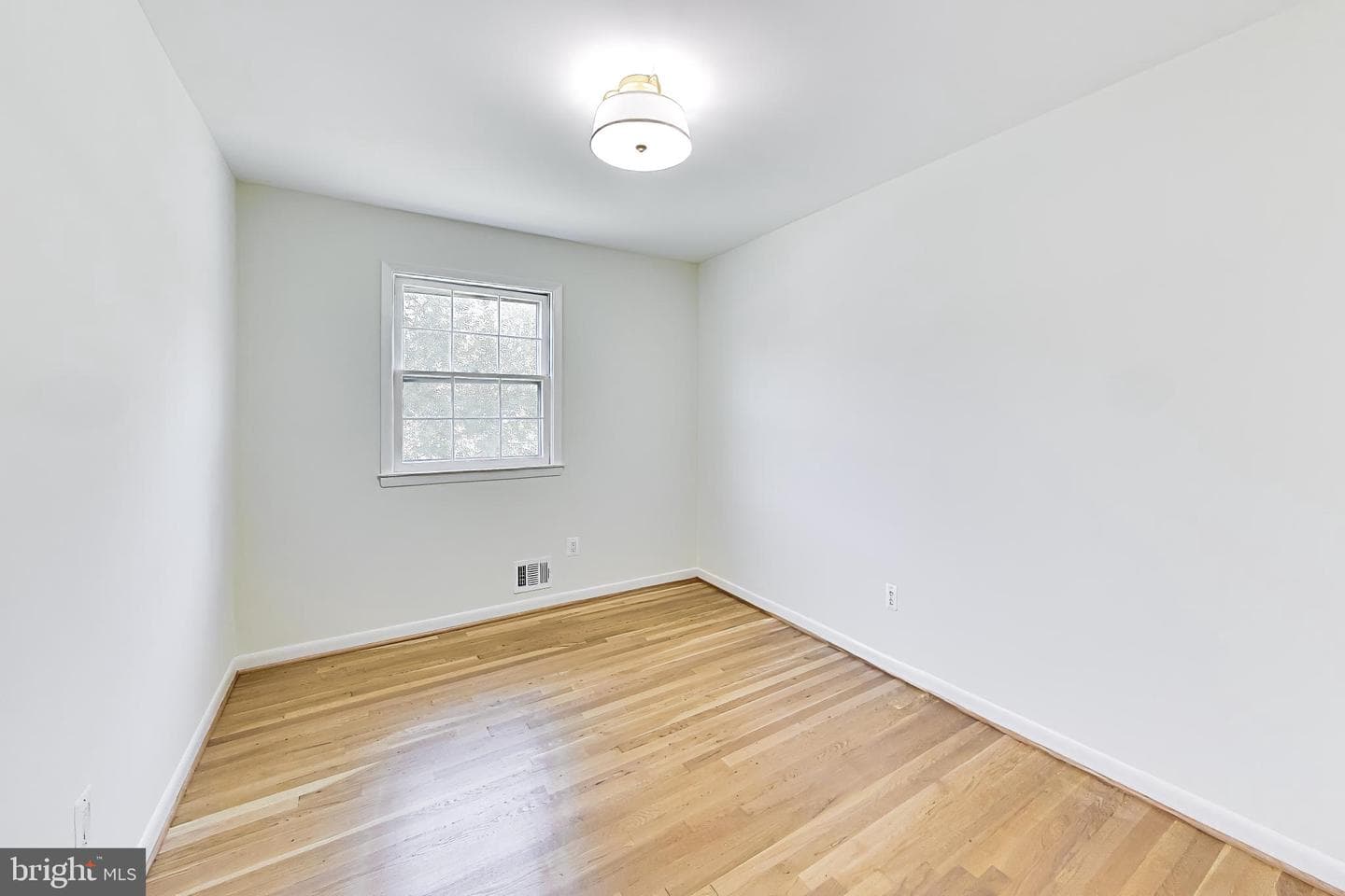 11832 Enid photo 28