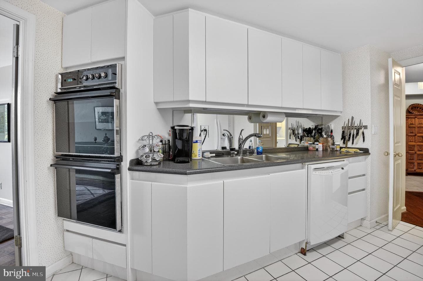 5600 Wisconsin Avenue #1-207 photo 10