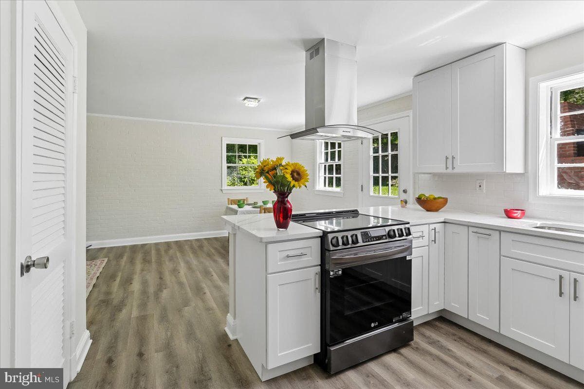 12811 Lacy Drive photo 24