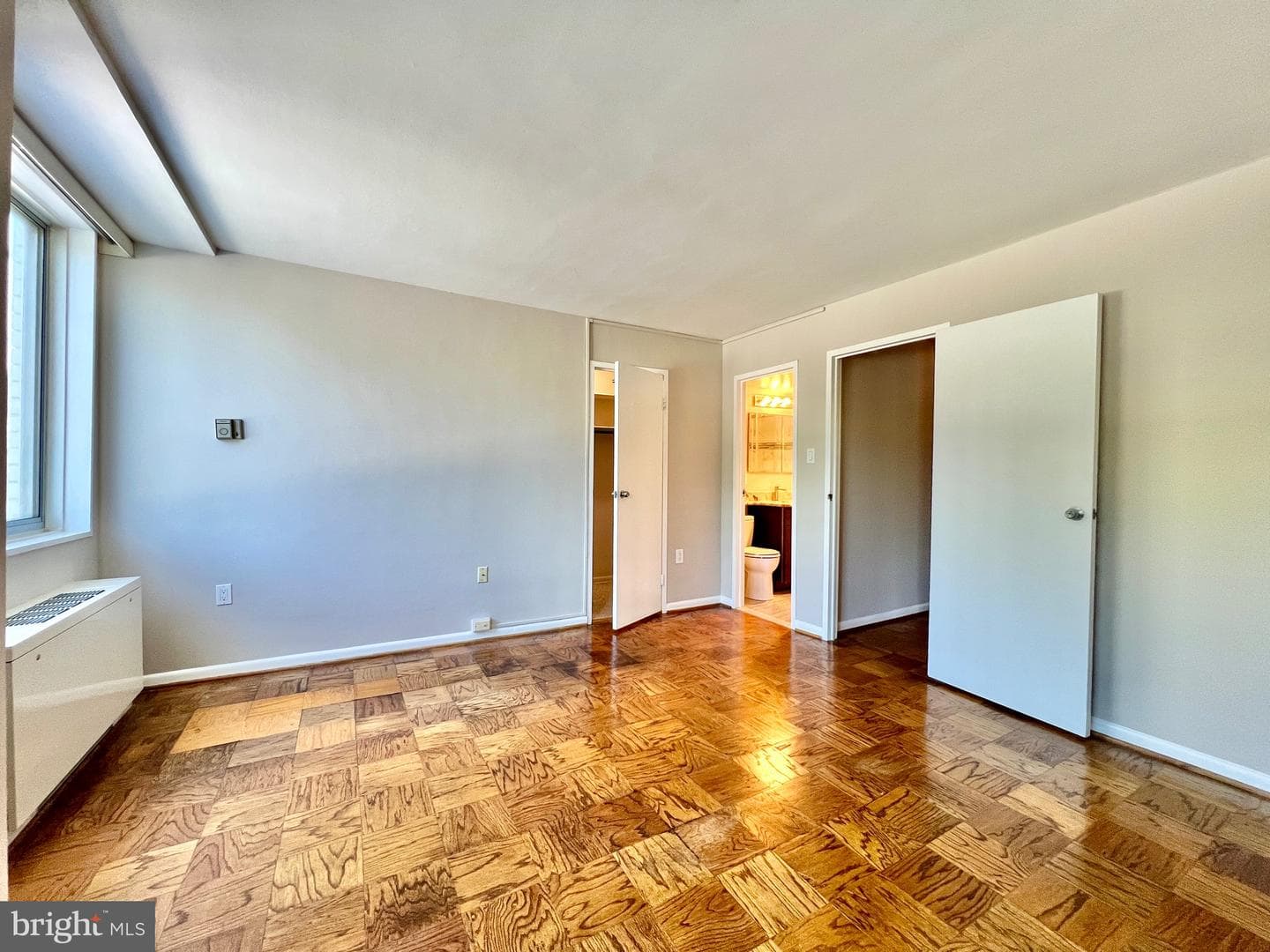 10500 Rockville Pike # 401 photo 15