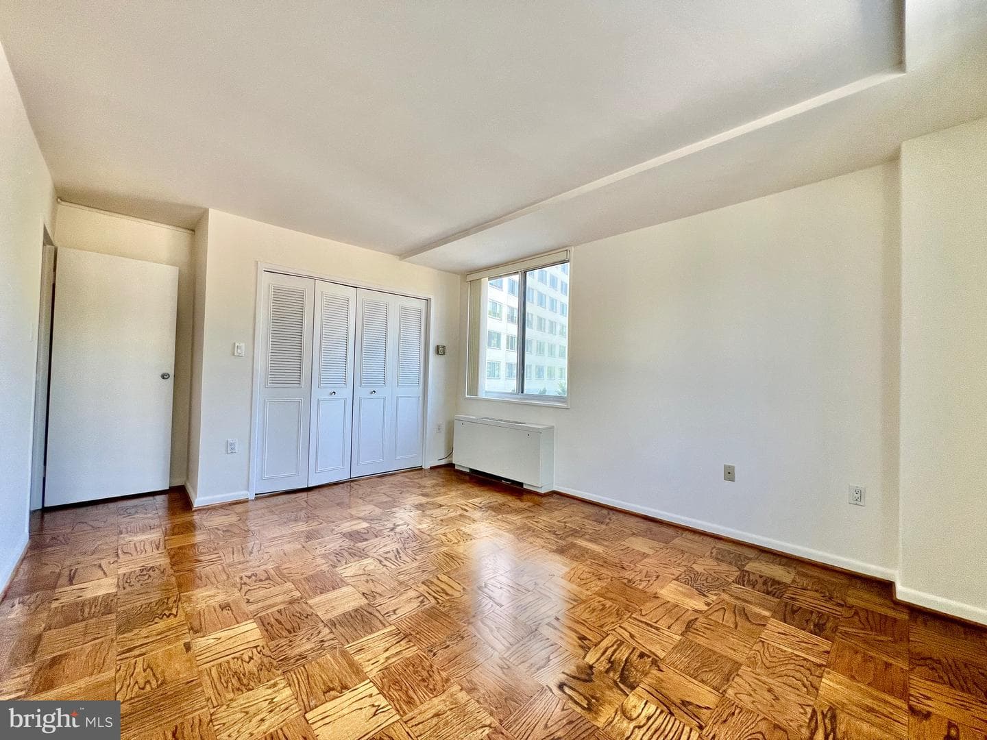 10500 Rockville Pike # 401 photo 22
