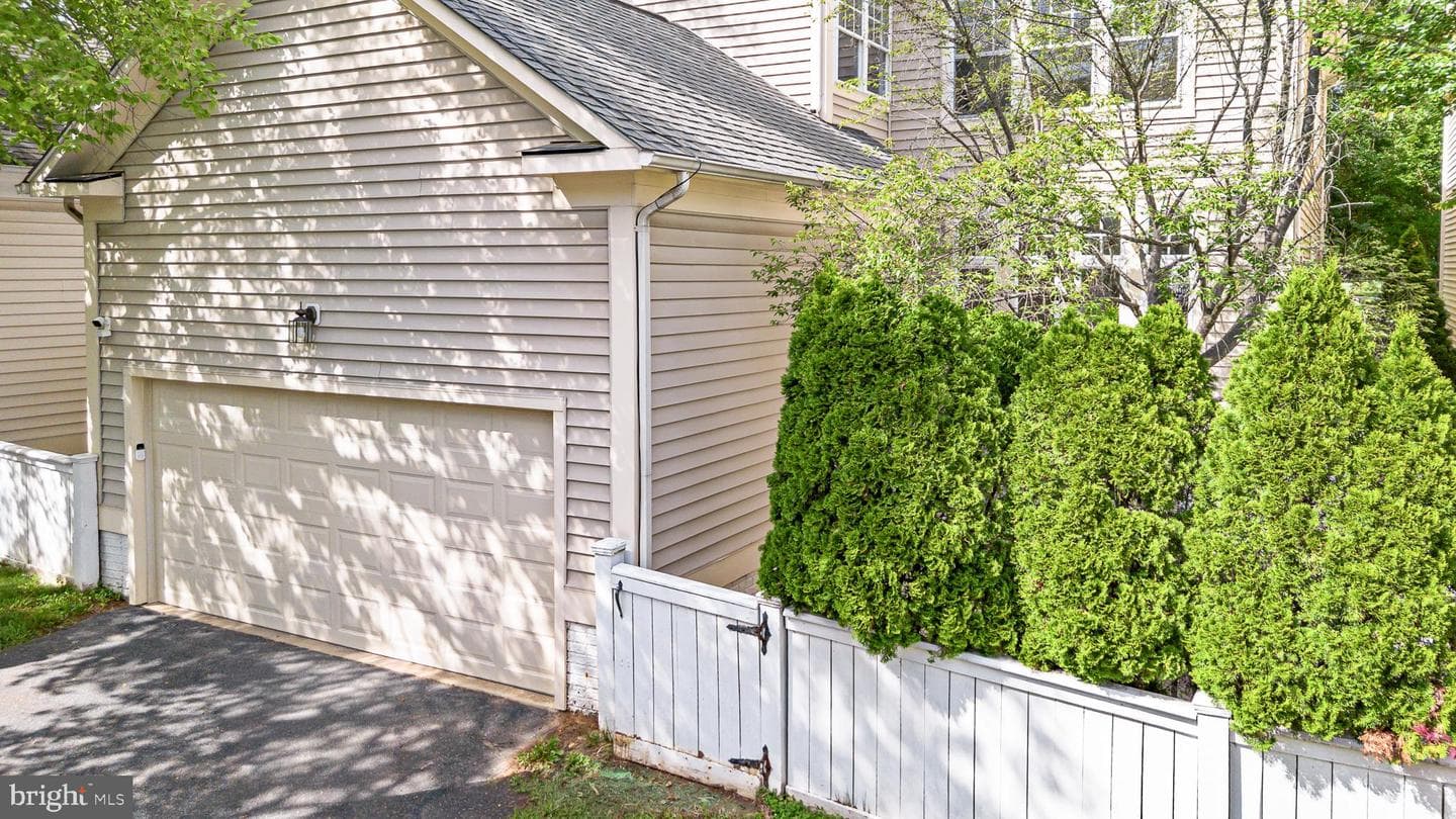 306 Trotter Farm Drive photo 7