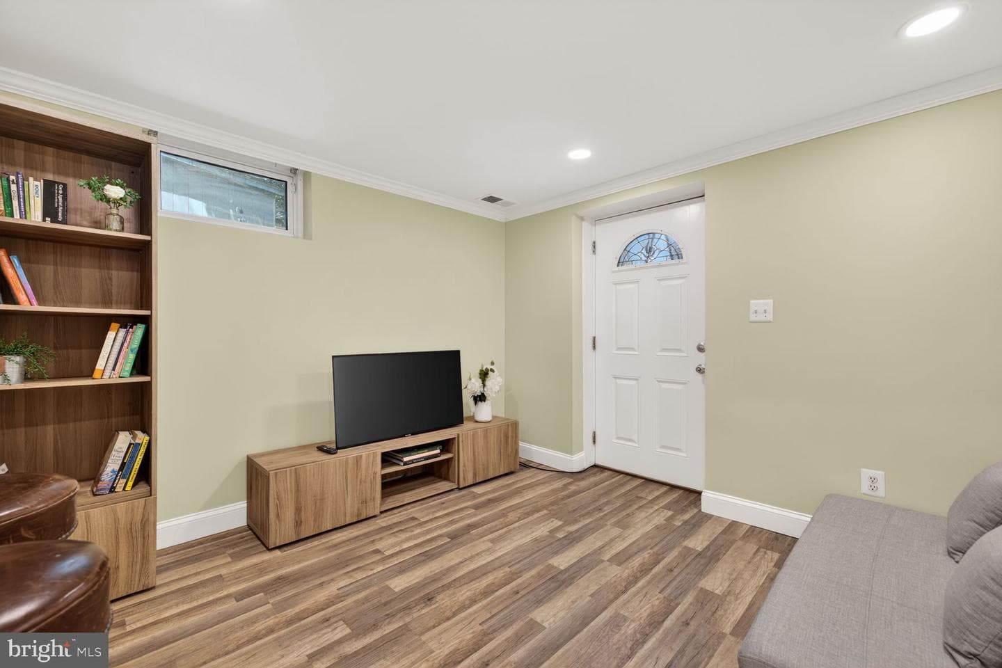 310 Edmonston Drive photo 12