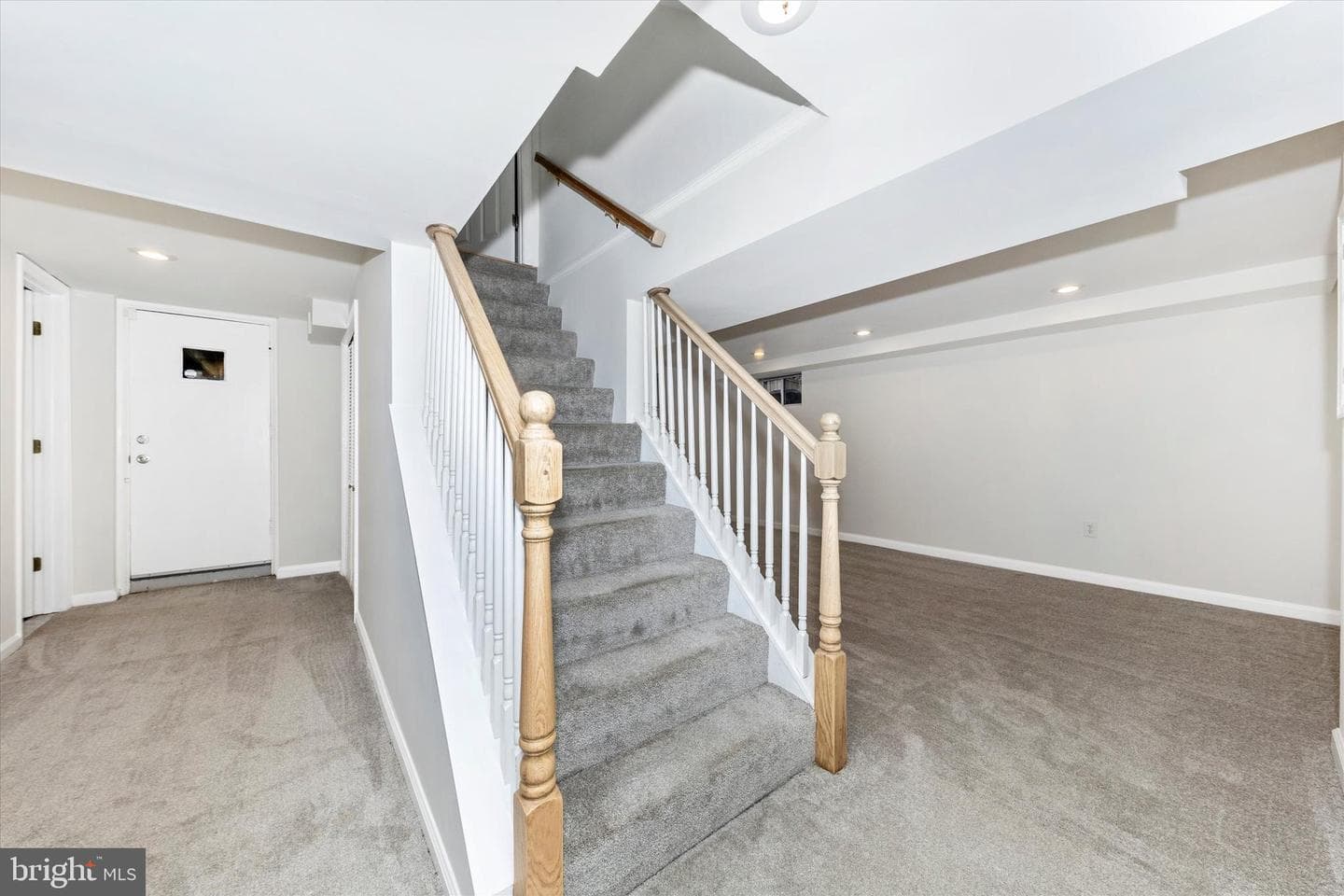 2714 Arvin Street photo 38