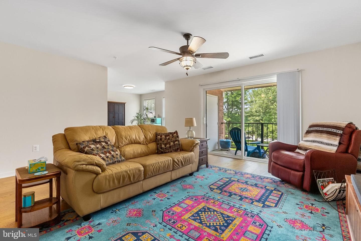 824 Quince Orchard Boulevard #201 photo 3