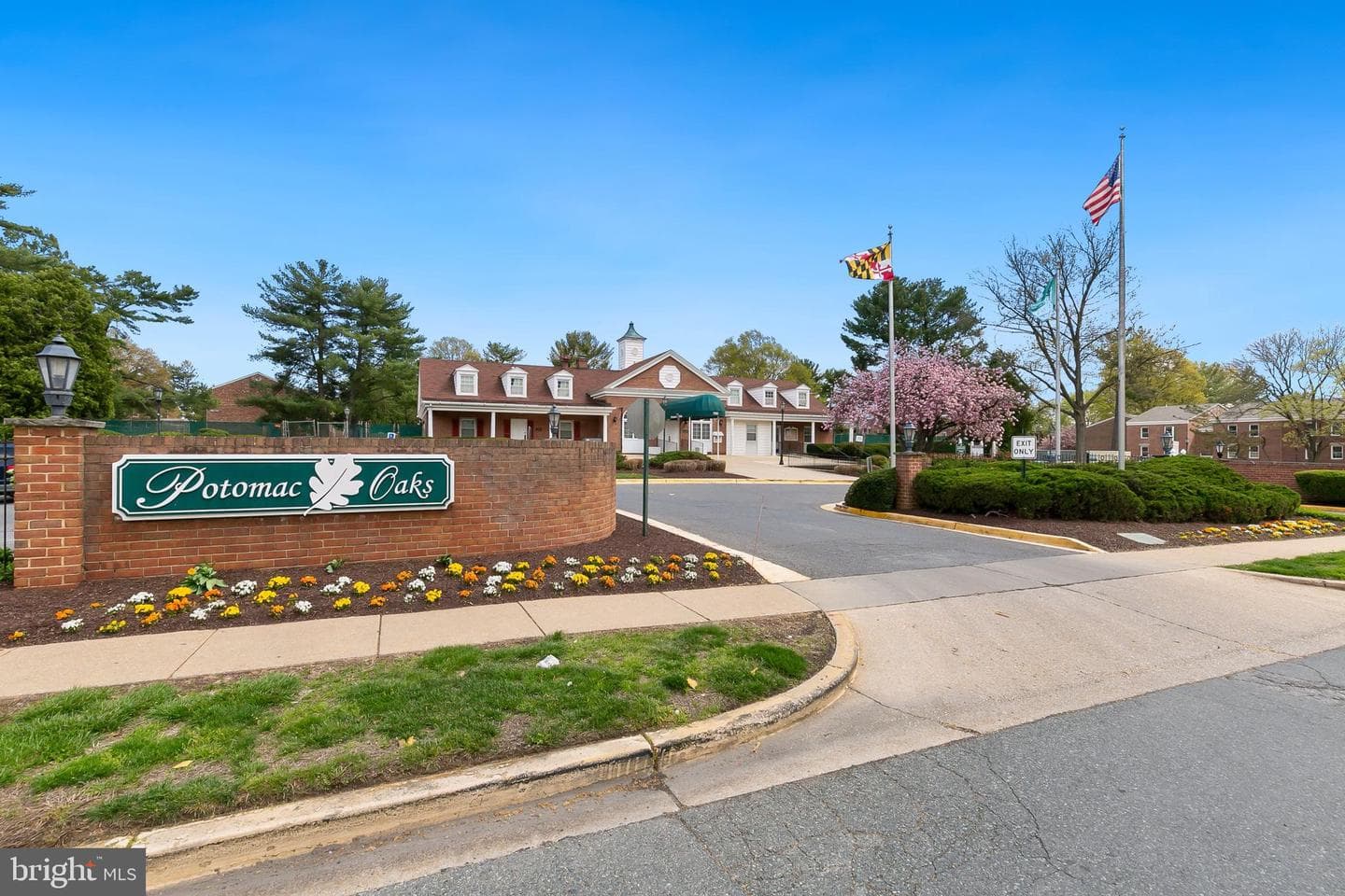 824 Quince Orchard Boulevard #201 photo 31