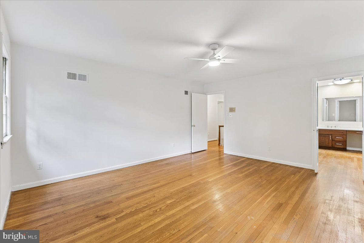 8700 Camille Drive photo 25