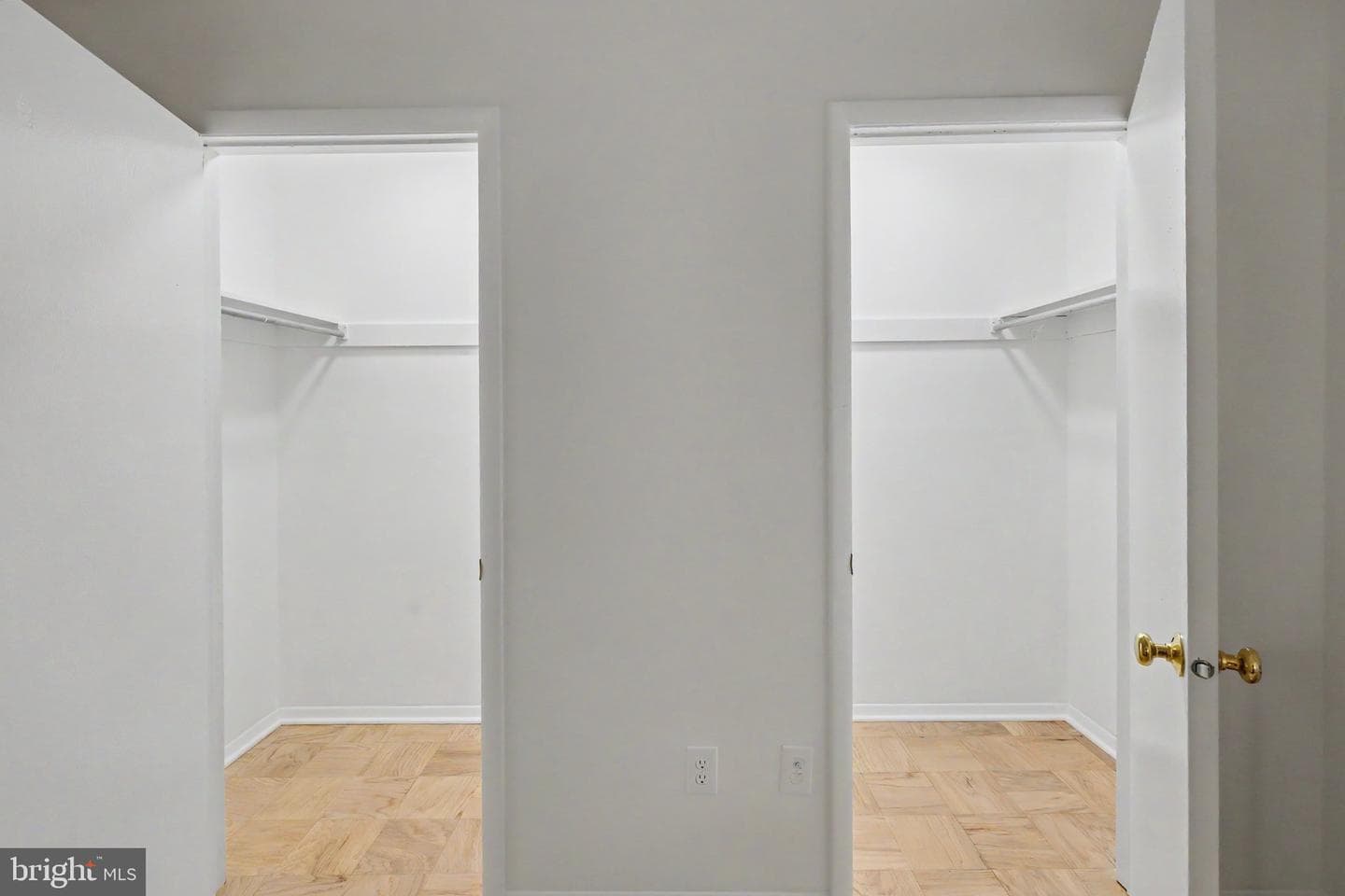 8328 N Brook Lane photo 29
