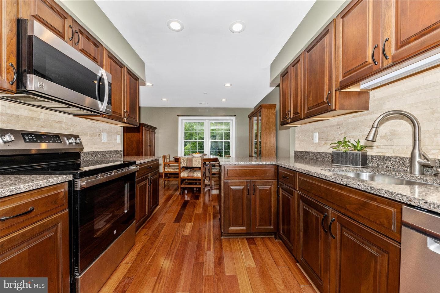 1703 Logmill Lane photo 4