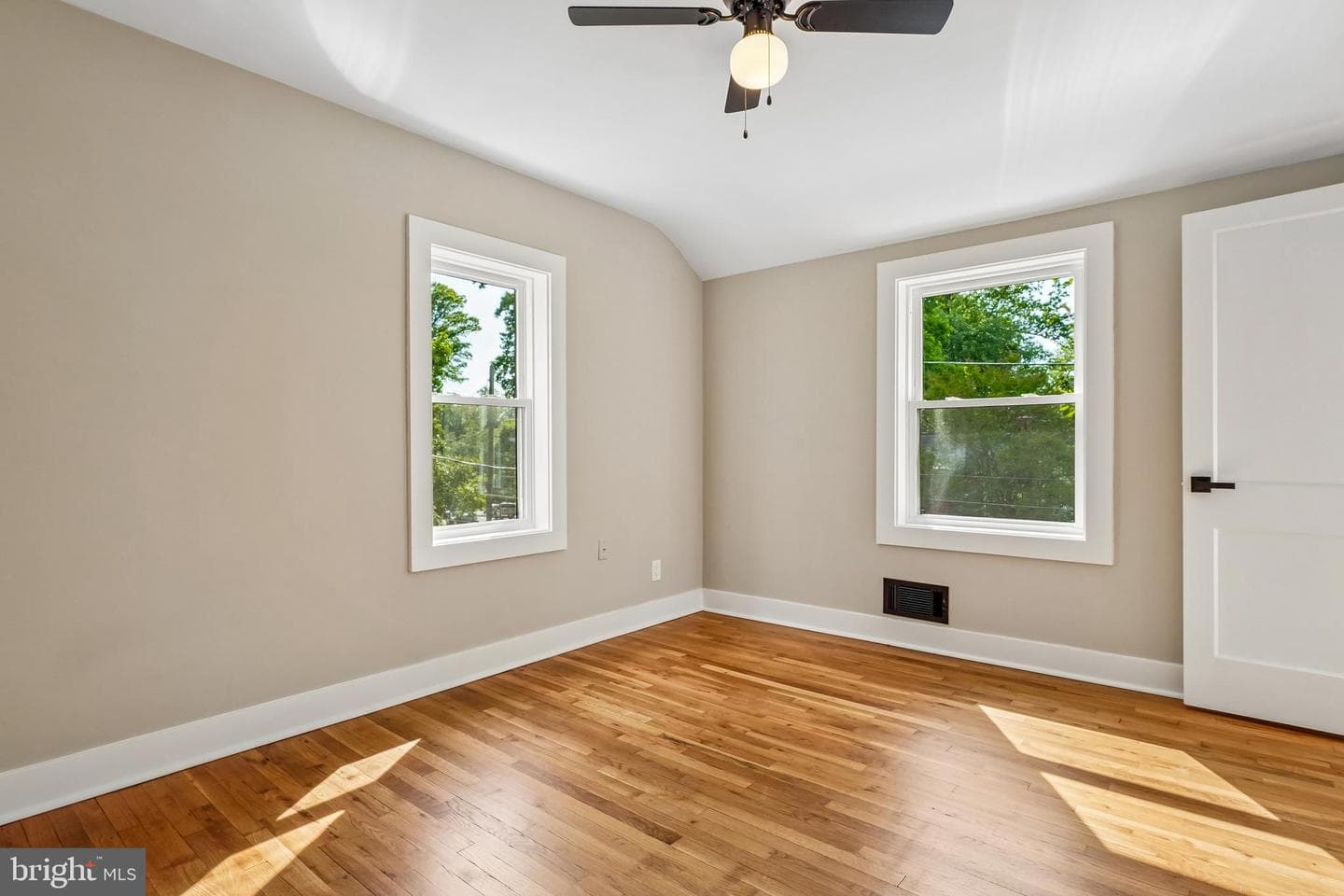 1106 Meurilee Lane photo 10