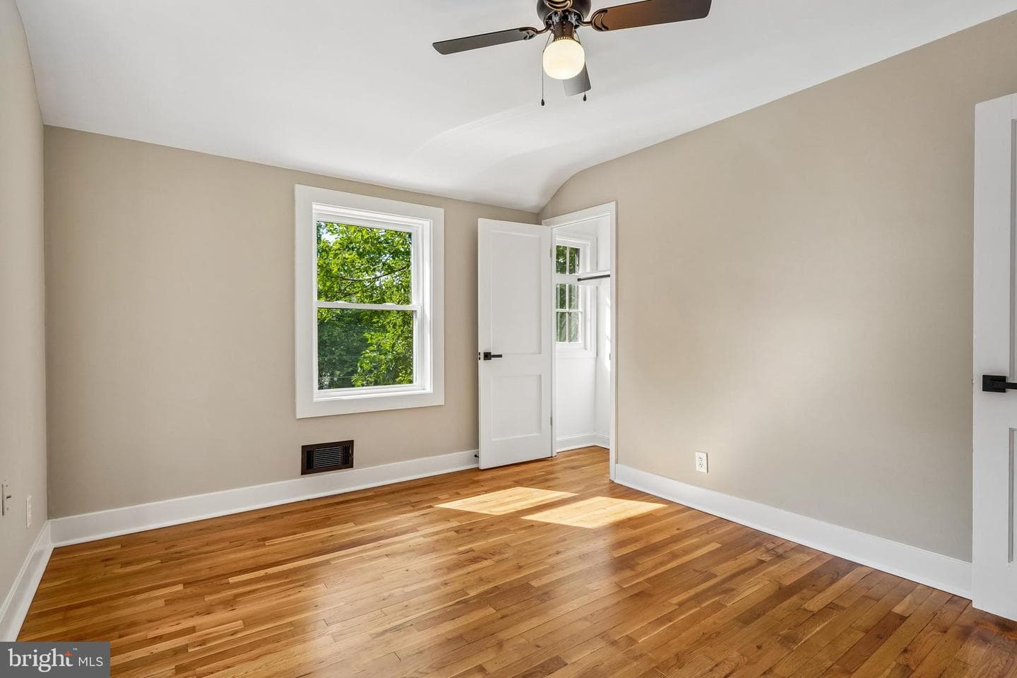 1106 Meurilee Lane photo 11