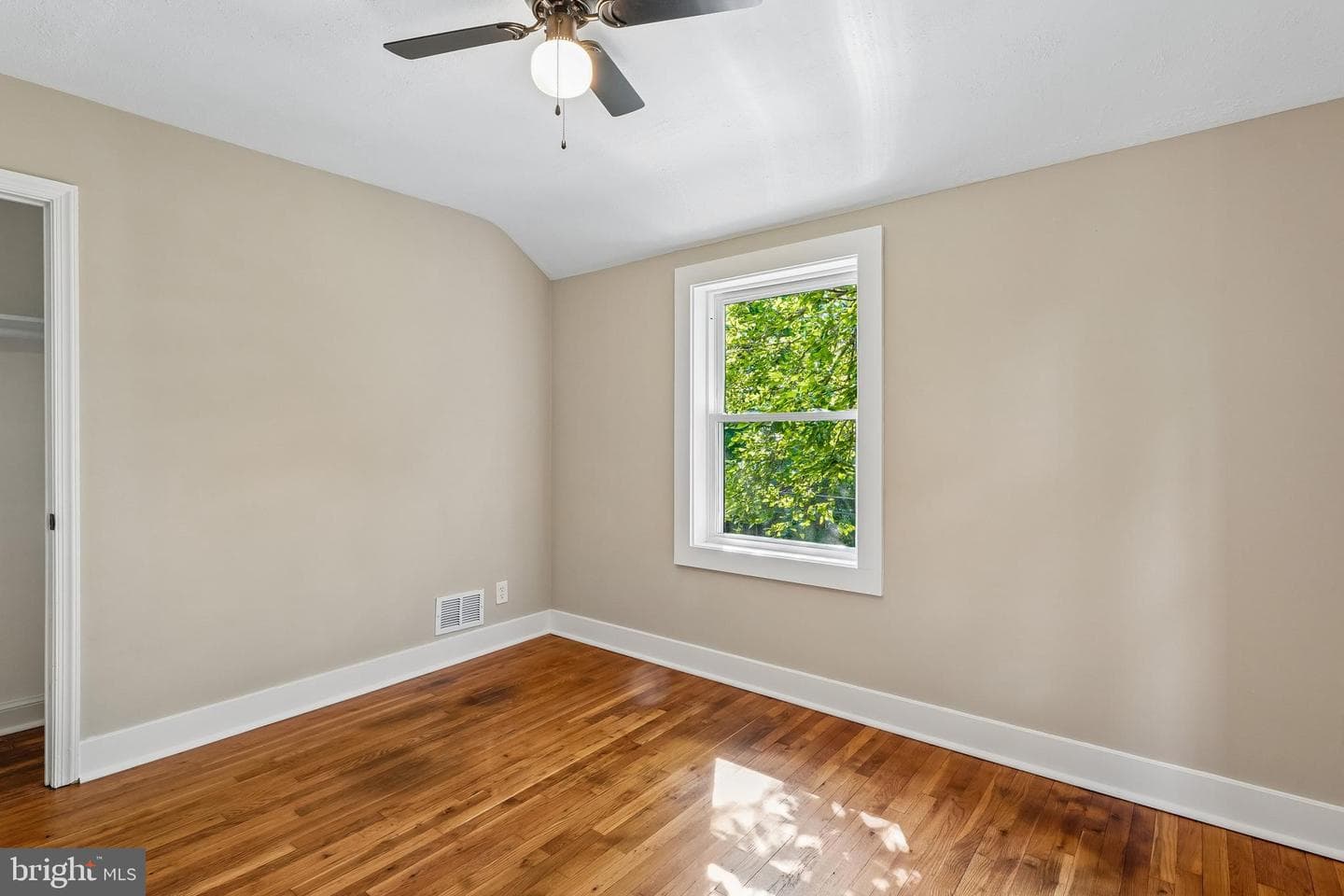 1106 Meurilee Lane photo 13