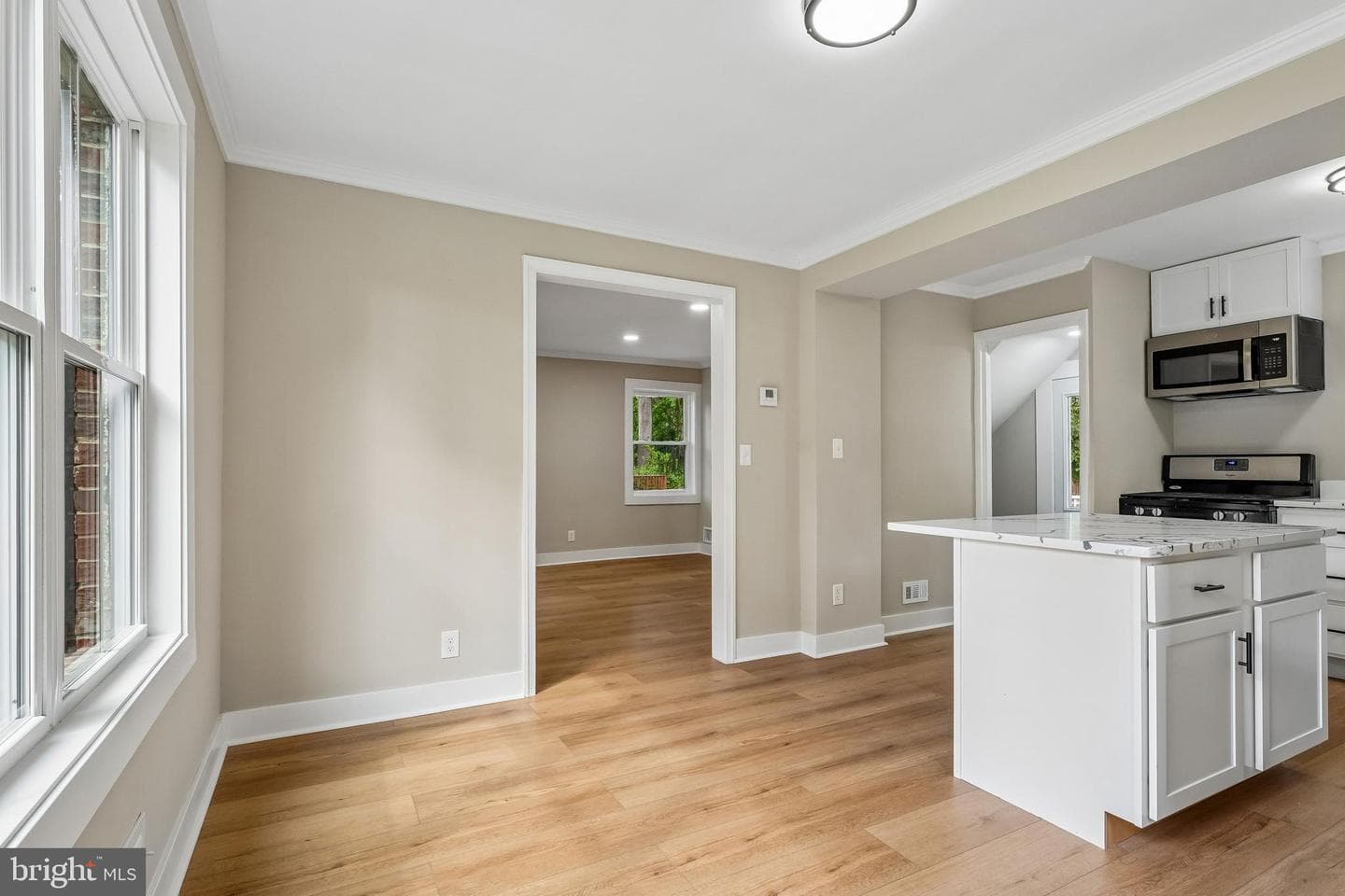1106 Meurilee Lane photo 8