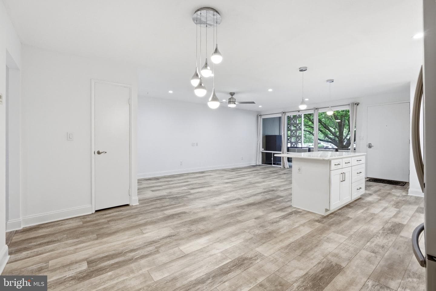 7525 Spring Lake Drive #c2 photo 12