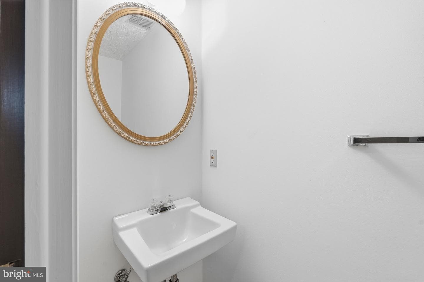 210 Curry Ford Lane photo 35