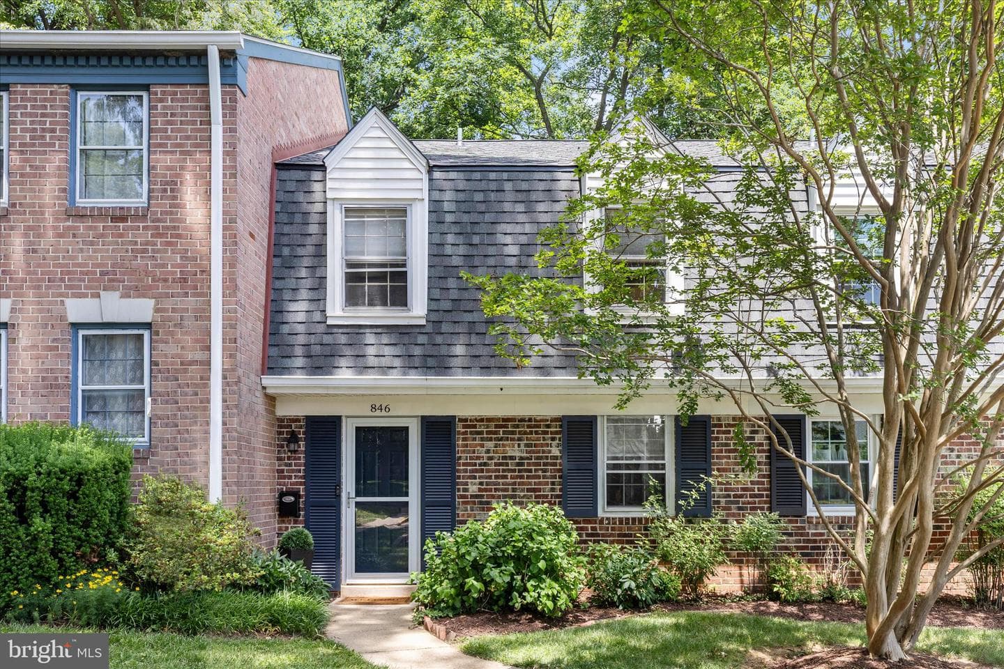 846 Azalea Drive