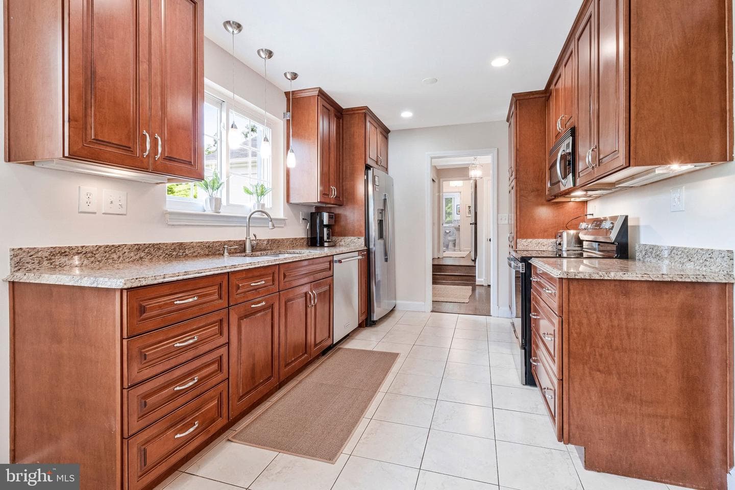 7411 Wyndale Lane photo 25