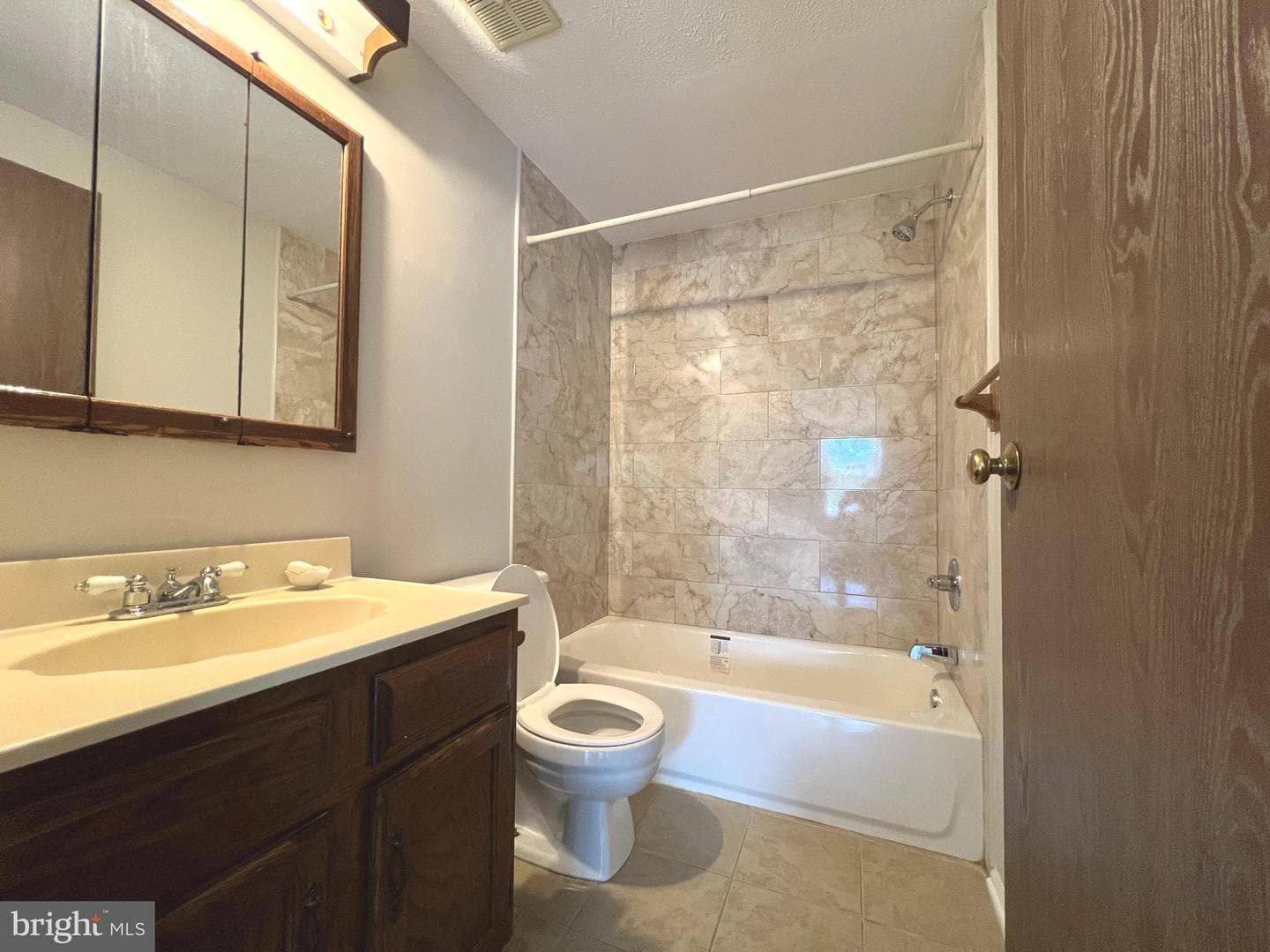 48 Whitechurch Court photo 14