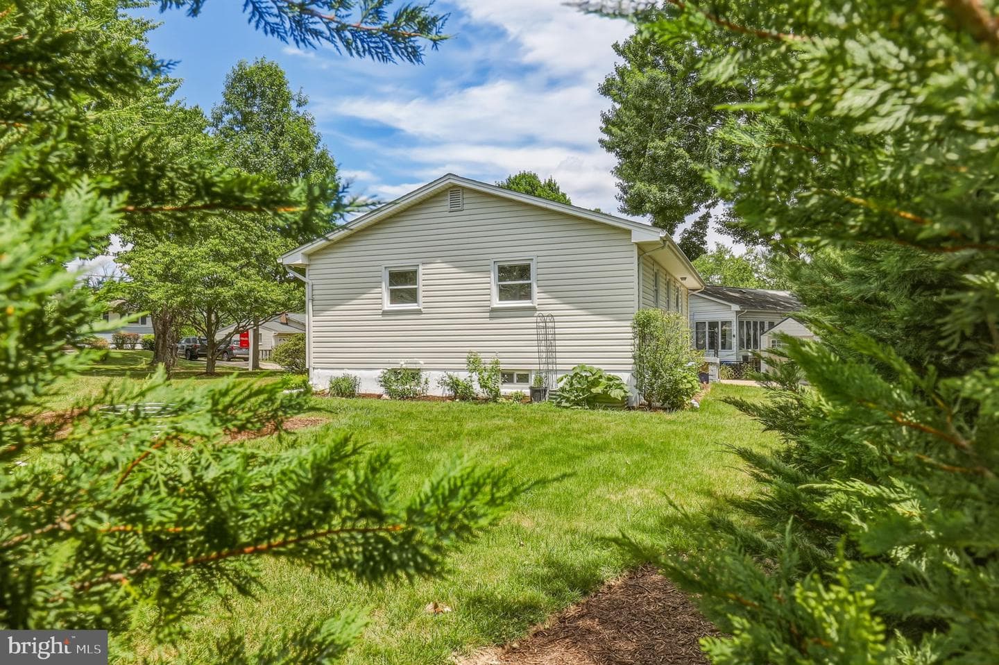 801 Lincoln Street photo 35