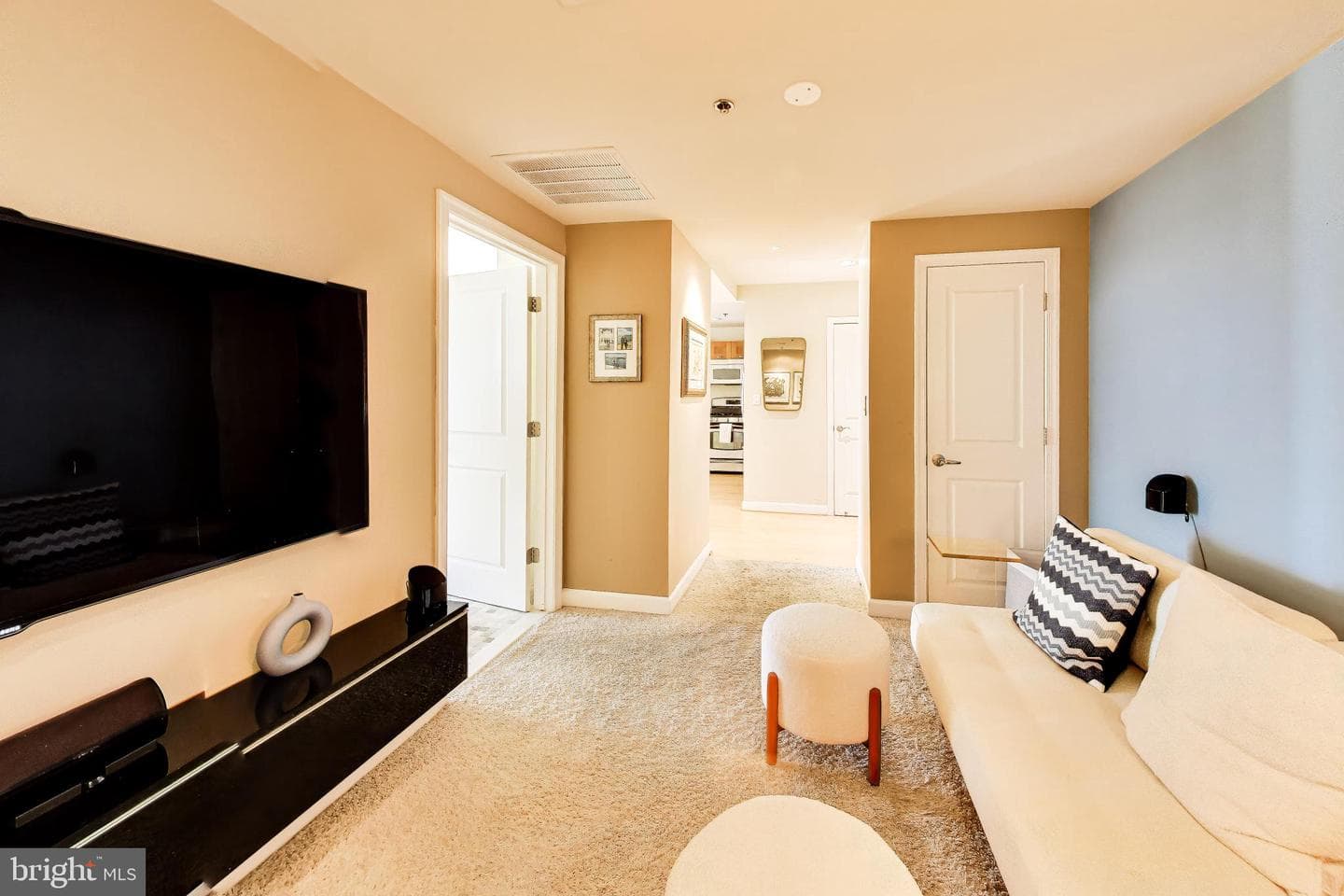 5750 Bou Avenue #1501 photo 19
