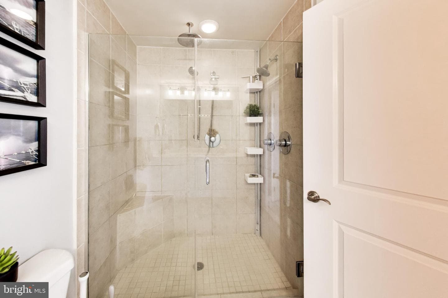 5750 Bou Avenue #1501 photo 23