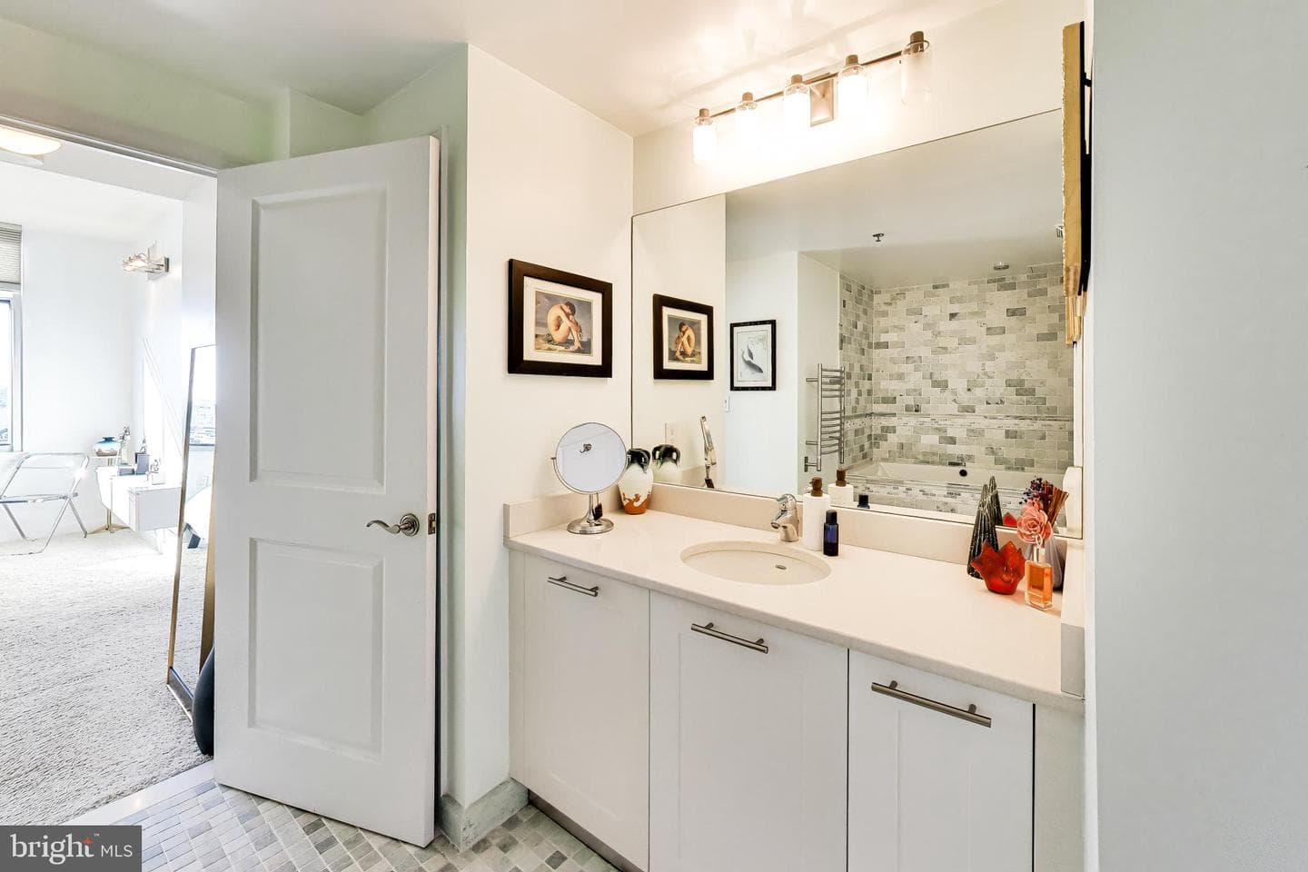 5750 Bou Avenue #1501 photo 30