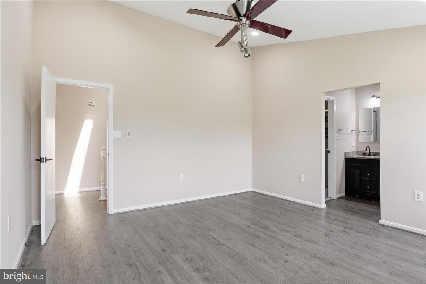 203 Autumn Flower Lane photo 14