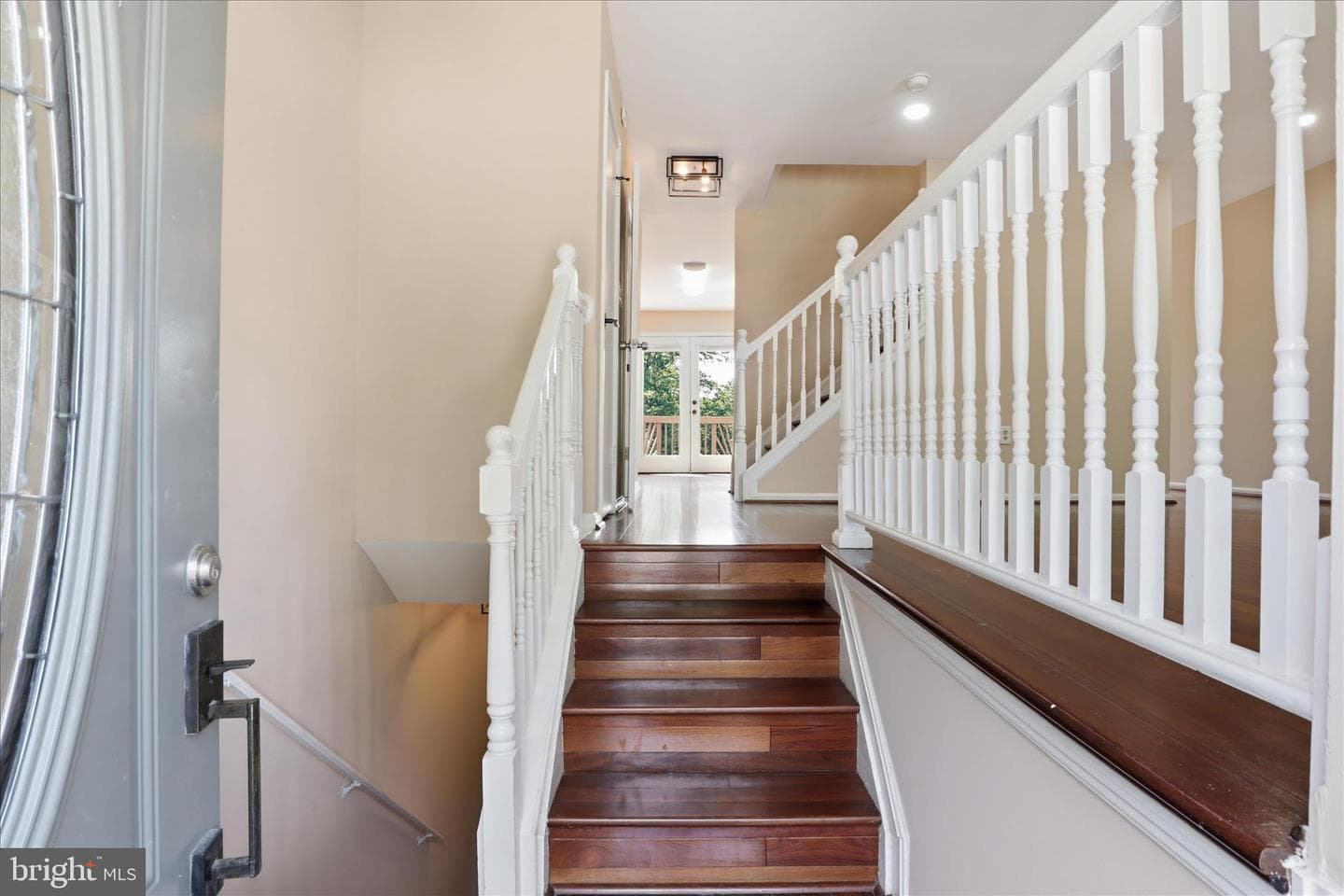 203 Autumn Flower Lane photo 2