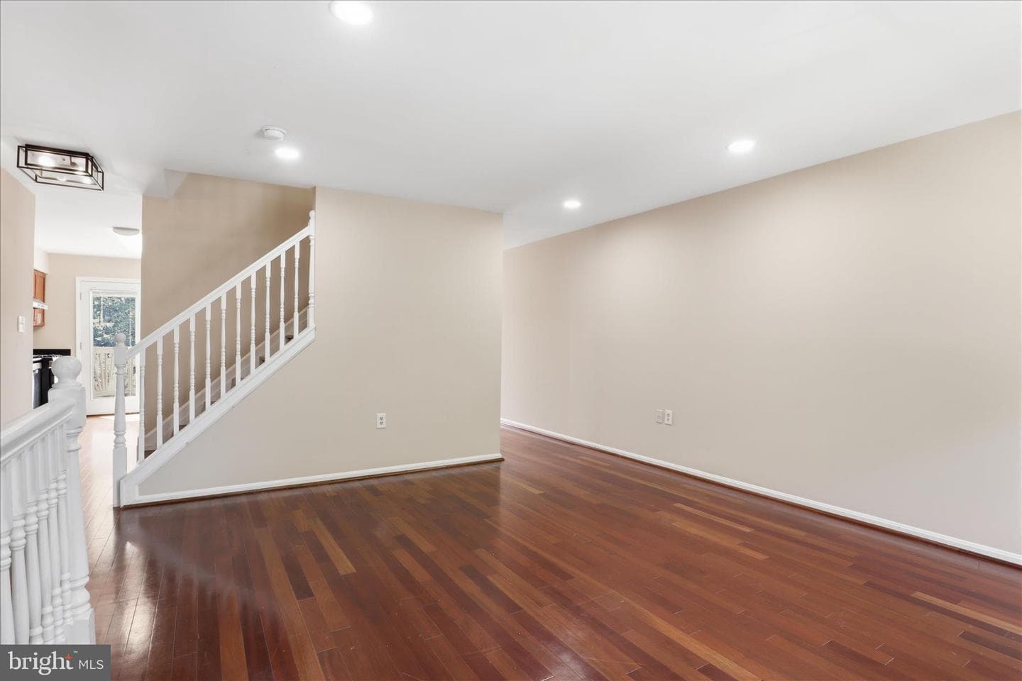 203 Autumn Flower Lane photo 5
